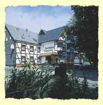 Hotel - Restaurant - Cafe Forsthaus Lahnquelle Netphen Buitenkant foto